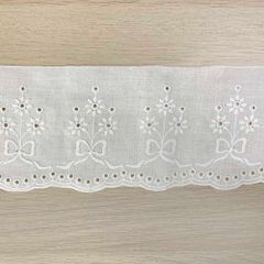 Broderie anglaise trim white - 18.4m