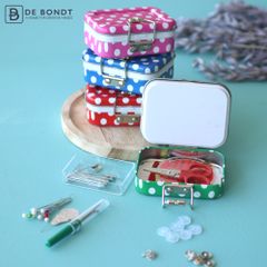 Reisedose 8x3cm - 4 Farben - 12Stk