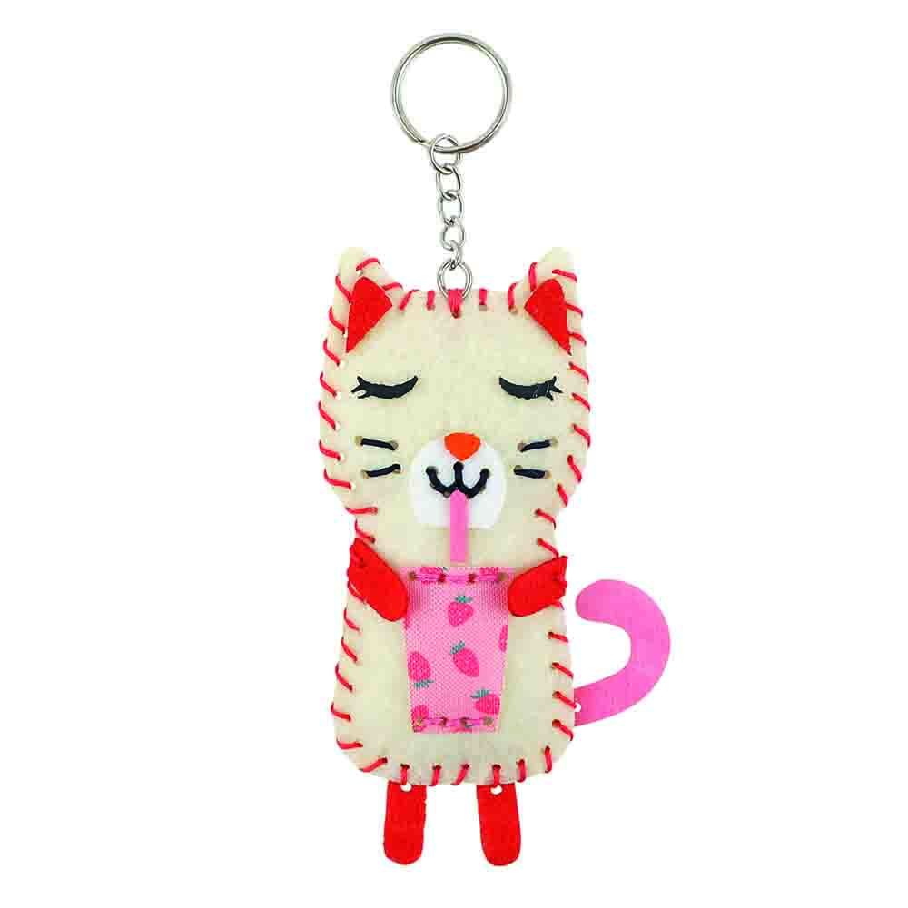 DMC Kids Kit Stitched felt kit keyring Matcha Cat 14x8.7cm - 1pc