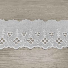 Broderie wit - 18,4m