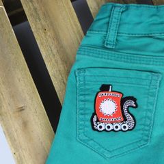 HKM Applikation Schiff mit Segel 51x54mm rot - 5Stk